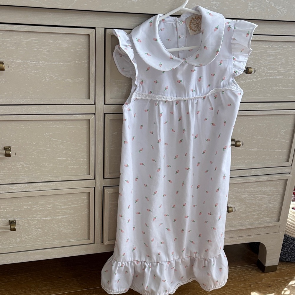 The Beaufort Bonnet Nightgown